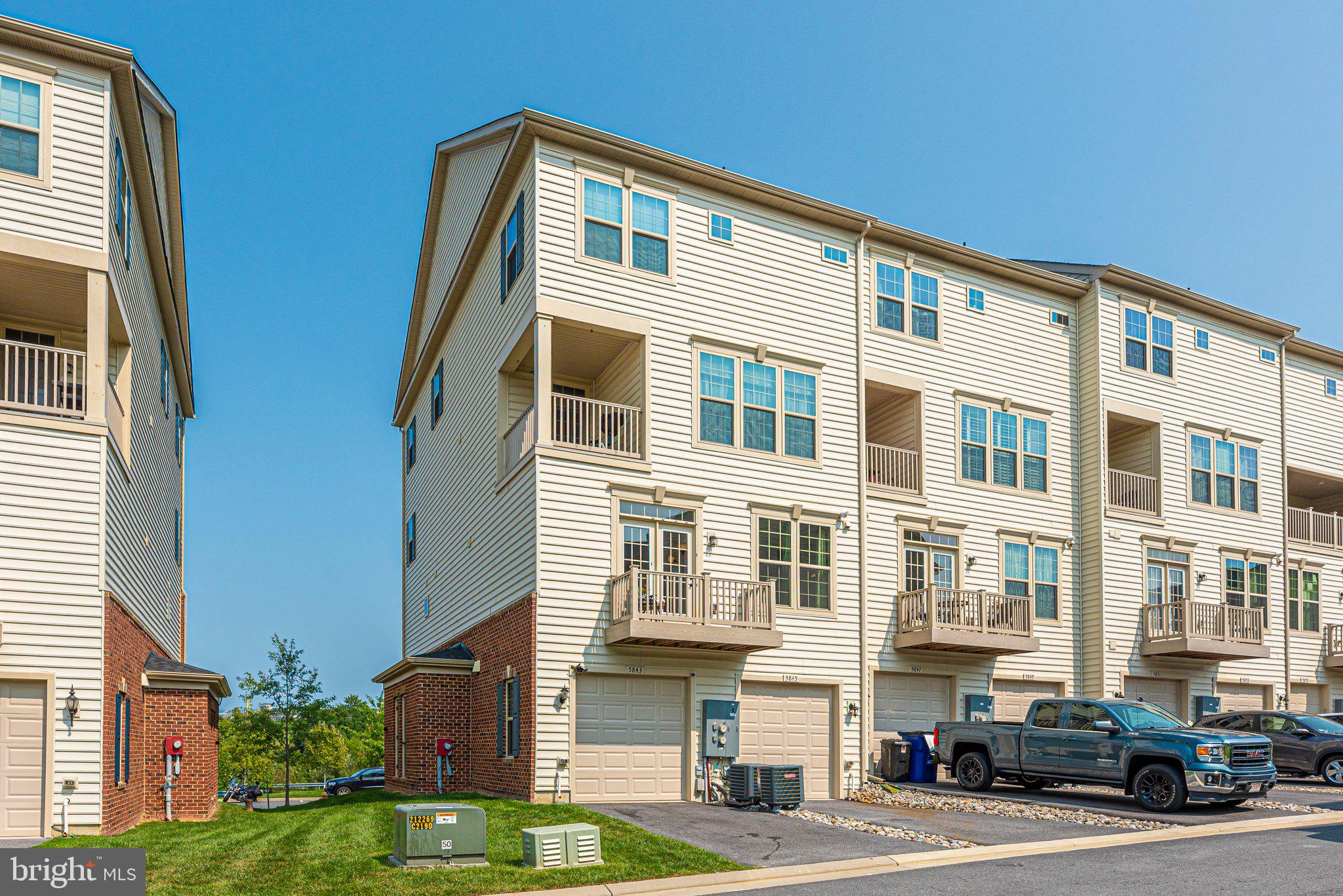 5843 Rochefort Street Ijamsville, MD 21754 - Photo 44 of 51 Exterior Back