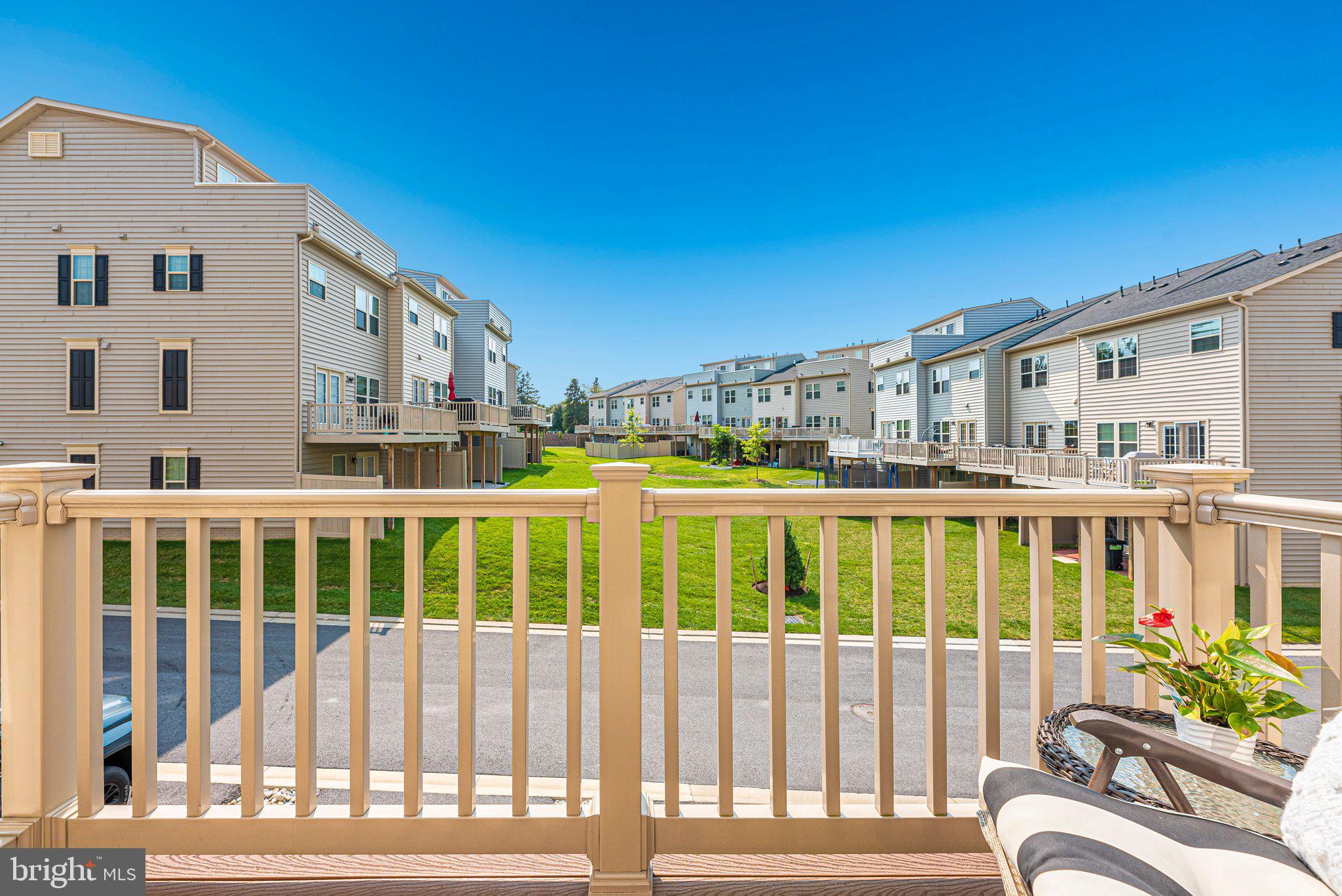 5843 Rochefort Street Ijamsville, MD 21754 - Photo 49 of 51 Balcony