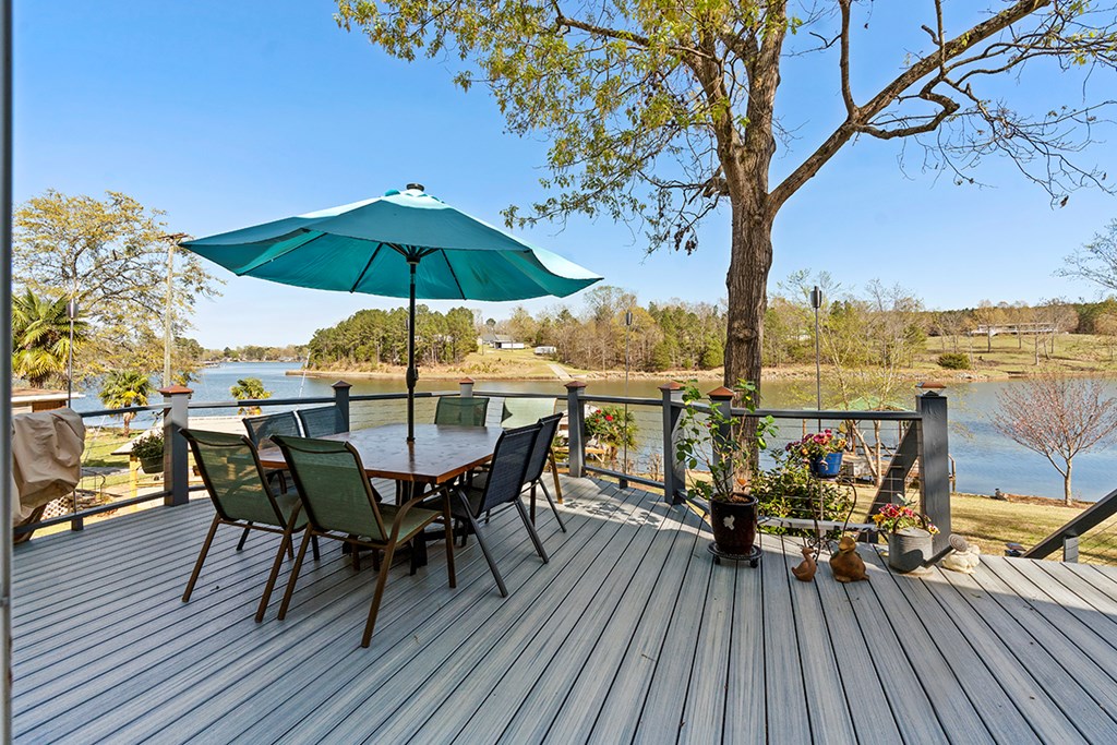 104 Cove Road Greenwood, SC 29646 - Photo 5 of 36 Gallery Image 5