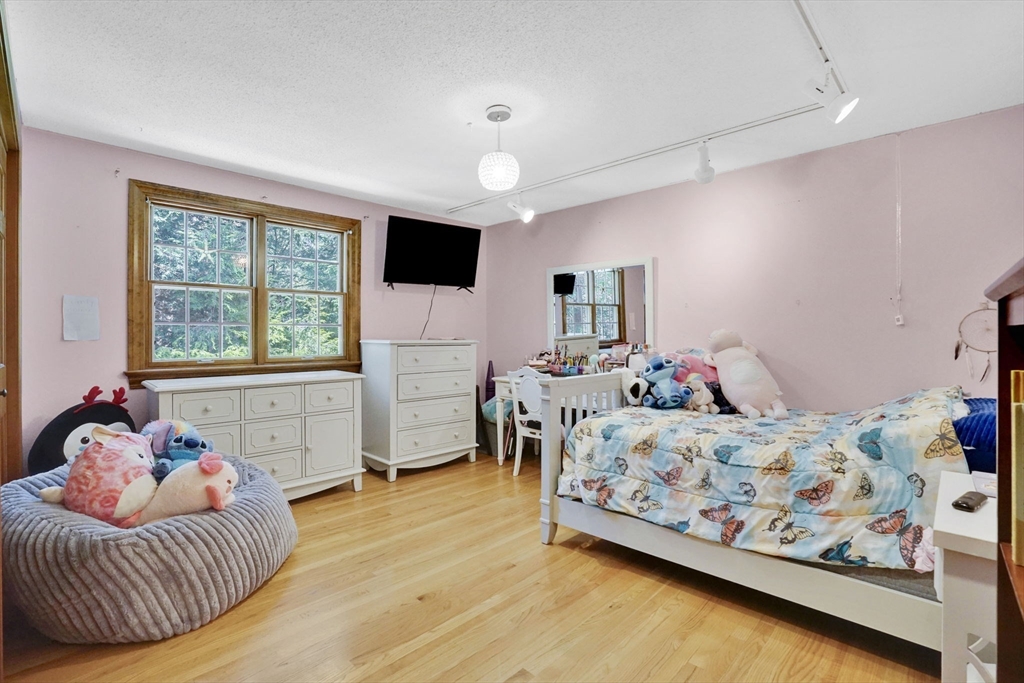 6 Blueberry Hill Road Wilbraham, MA 01095 - Photo 34 of 42 Gallery Image 34