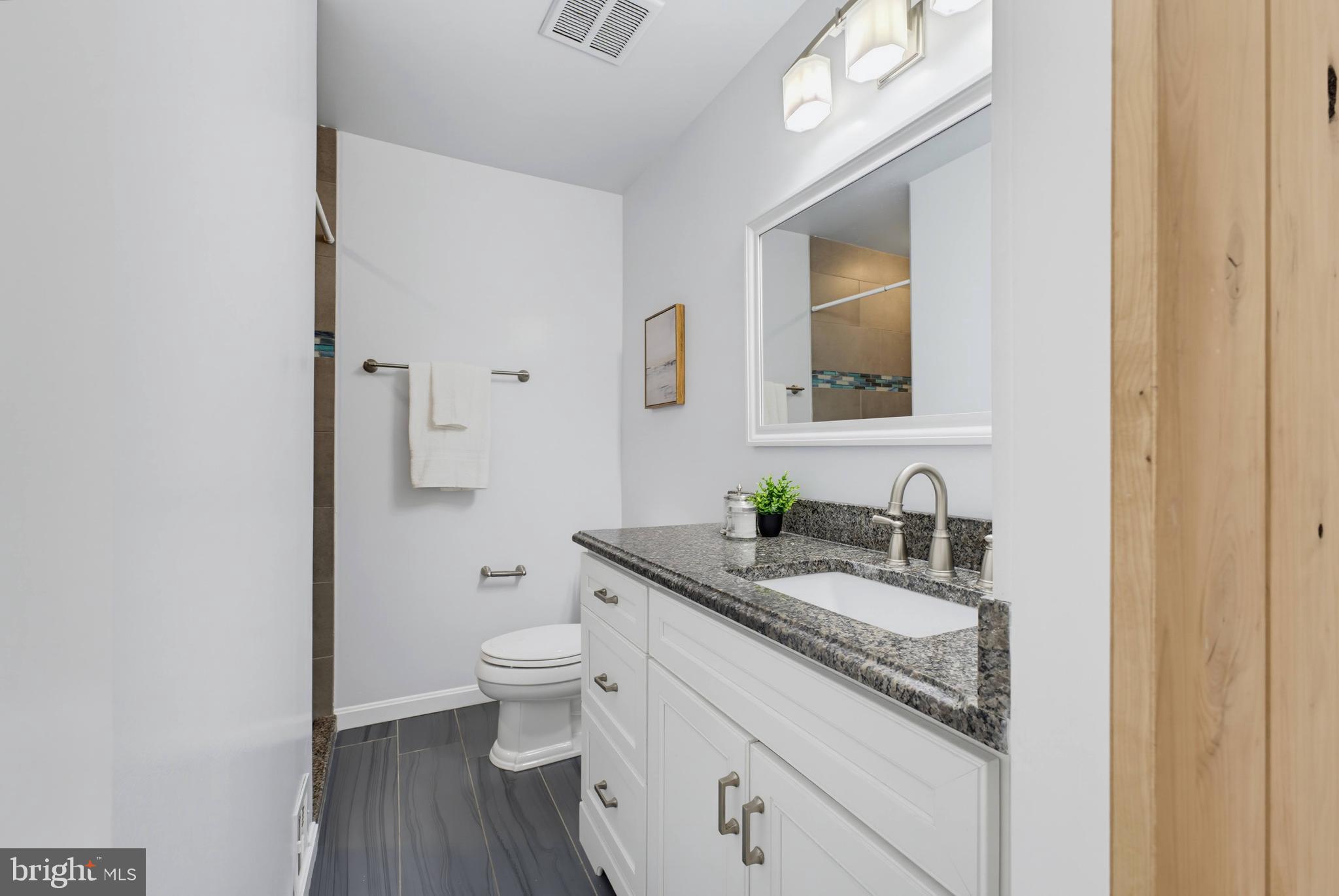 9538 Stevebrook Road Fairfax, VA 22032 - Photo 31 of 57 Gallery Image 31
