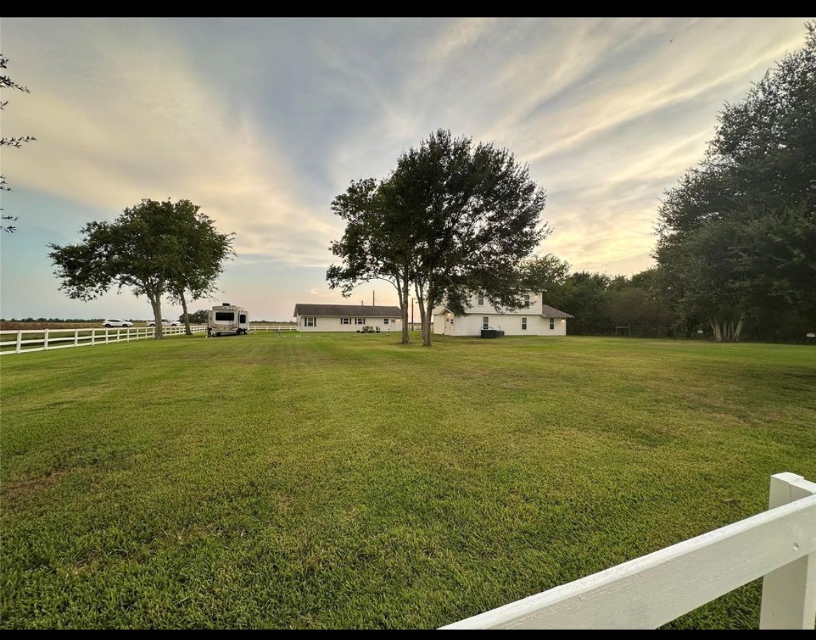 518 Anton Stade Road, Unit B Rosenberg, TX 77471 - Photo 2 of 11 a view of a green field