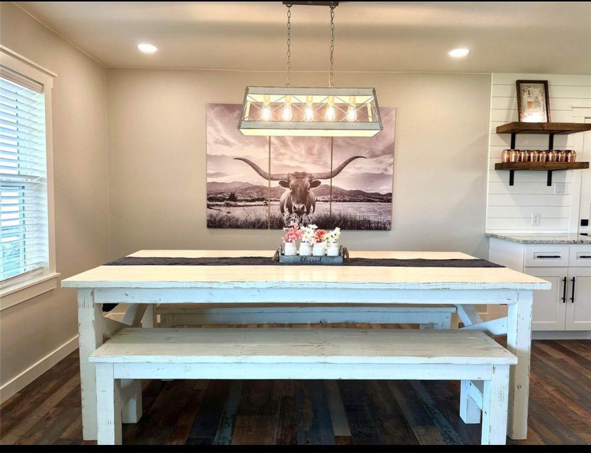 518 Anton Stade Road, Unit B Rosenberg, TX 77471 - Photo 8 of 11 a view of a counter top space