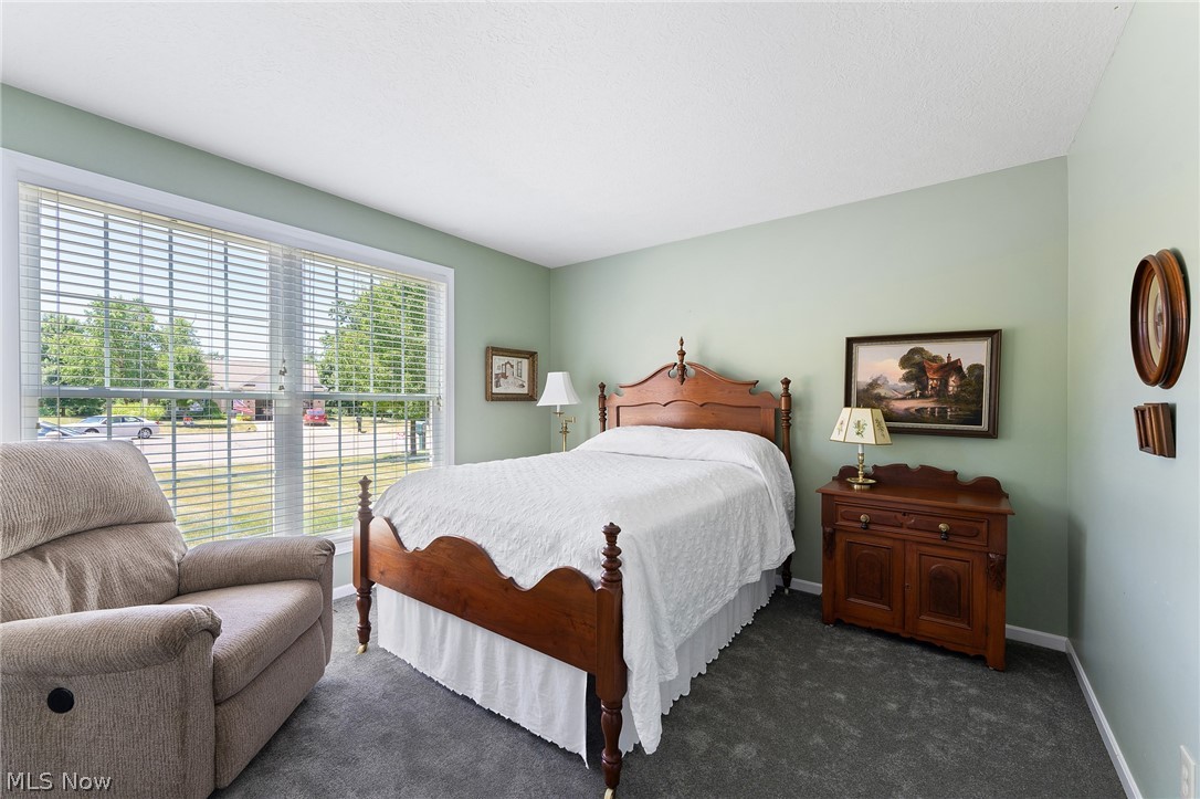 1140 Spring Ridge Circle Alliance, OH 44601 - Photo 11 of 14 Gallery Image 11