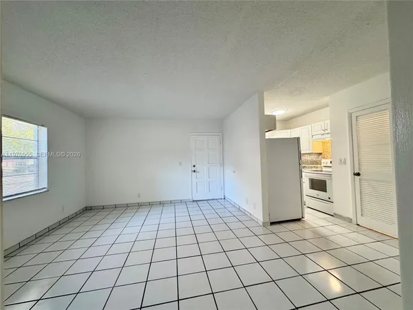 $1,850 | 4140 Woodside Drive, Unit 107, Coral Springs, FL 33065