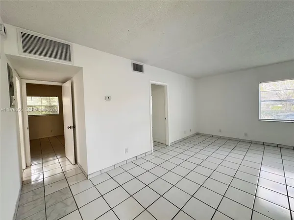 $1,850 | 4140 Woodside Drive, Unit 107, Coral Springs, FL 33065