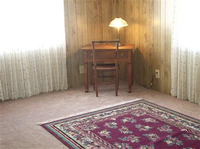 188 Rancho Verde Circle, Unit 188 Rohnert Park, CA 94928 - Photo 7 of 12 Spacious bedrooms with newer carpet throughout the house.