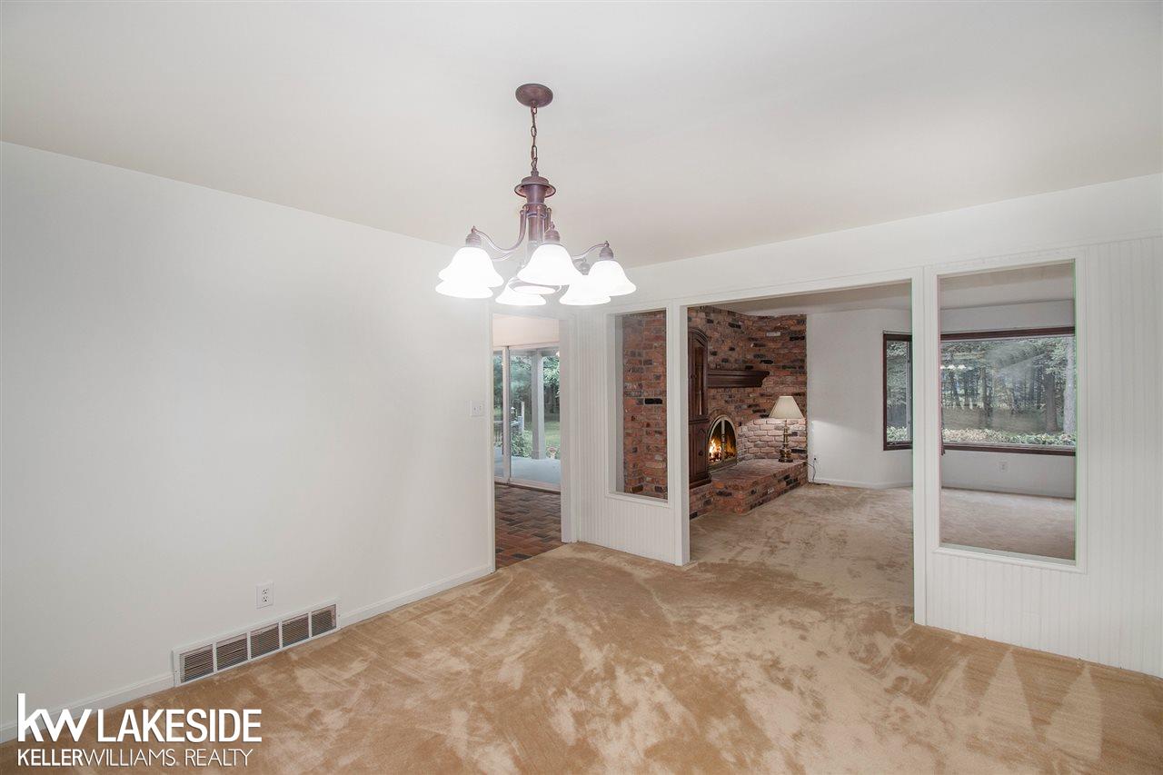 7646 Frith Road Columbus, MI 48063 - Photo 10 of 37
