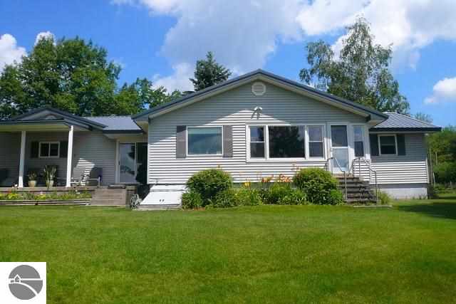 2818 West Log Lake Road Northeast Kalkaska, MI 49646 - Photo 18 of 56 1804222-17.JPG