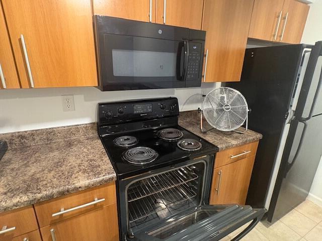 5980 West Sample Road, Unit 203 Coral Springs, FL 33067 - Photo 8 of 29 Kitchen