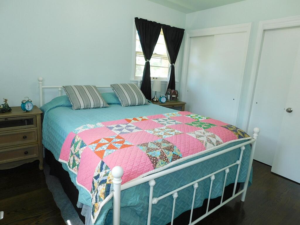 3269 Pitzer Road Roanoke, VA 24014 - Photo 20 of 33 Master Bedroom