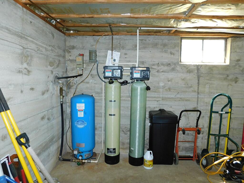 3269 Pitzer Road Roanoke, VA 24014 - Photo 30 of 33 Water Filtration