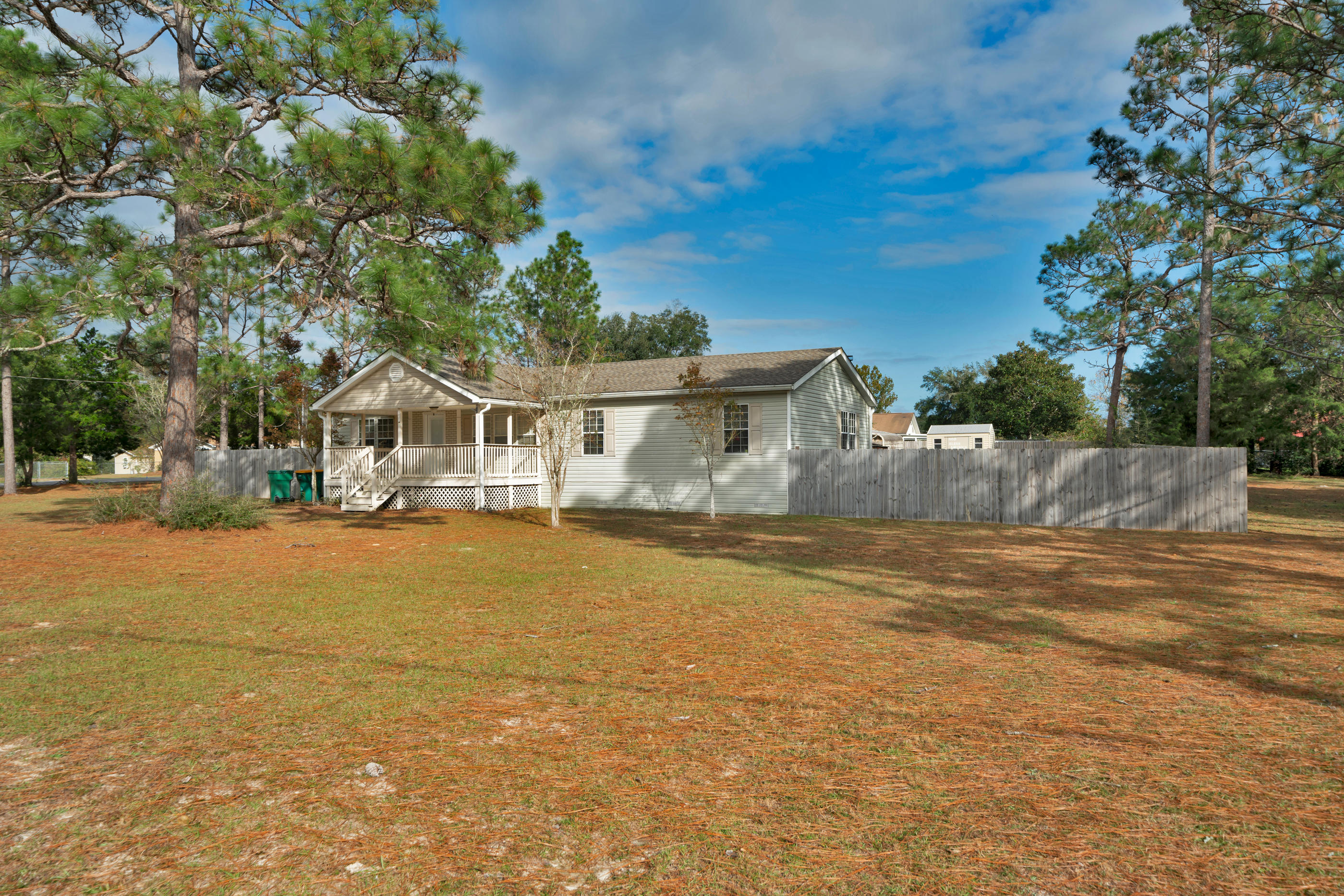5395 Hillcrest Road Crestview, FL 32539 - Photo 1 of 37 DSC07163