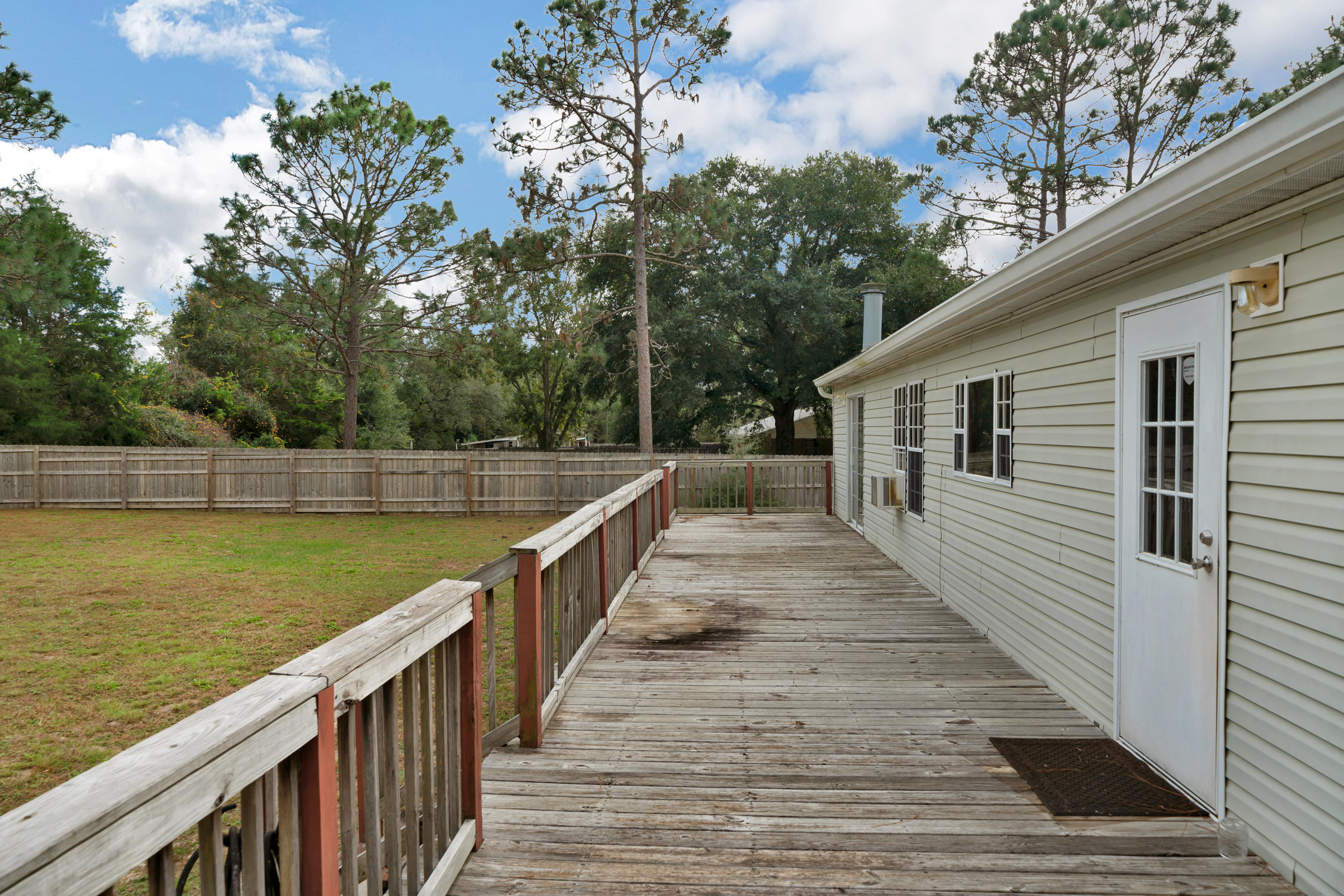 5395 Hillcrest Road Crestview, FL 32539 - Photo 36 of 37 DSC07150