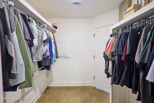 $287,000 | 115 Rotherfield Place, Canton, MS 39046