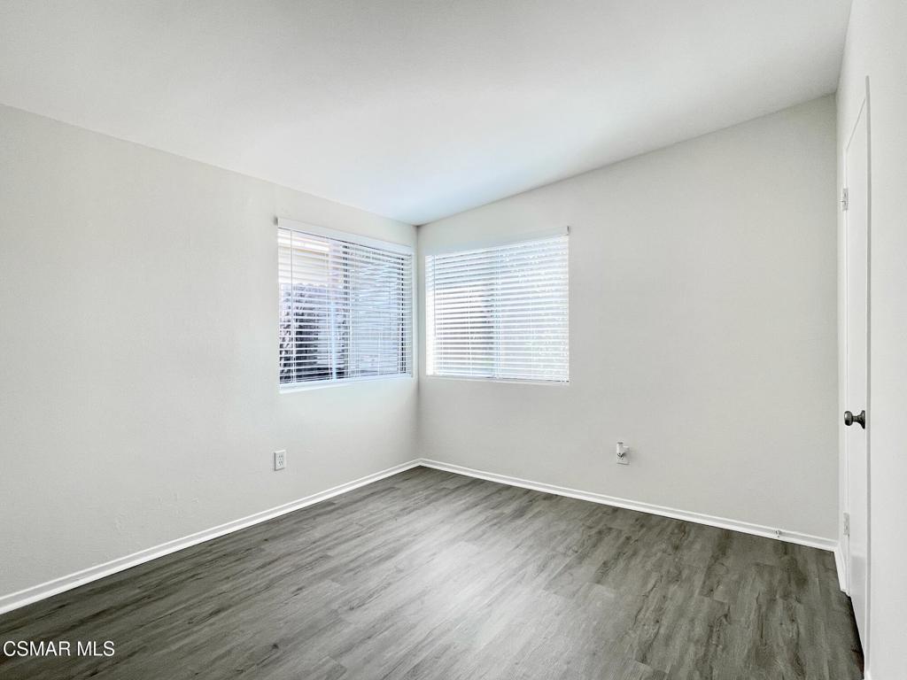 4327 Lou Drive Simi Valley, CA 93063 - Photo 20 of 25