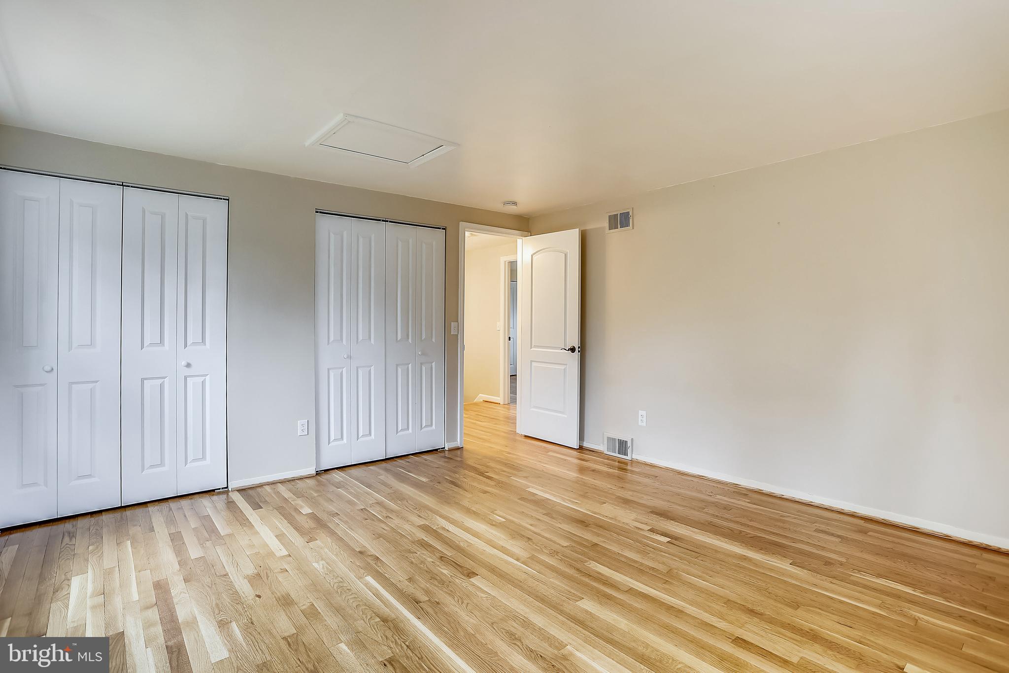11014 Gainsborough Road Potomac, MD 20854 - Photo 41 of 51 Gallery Image 41