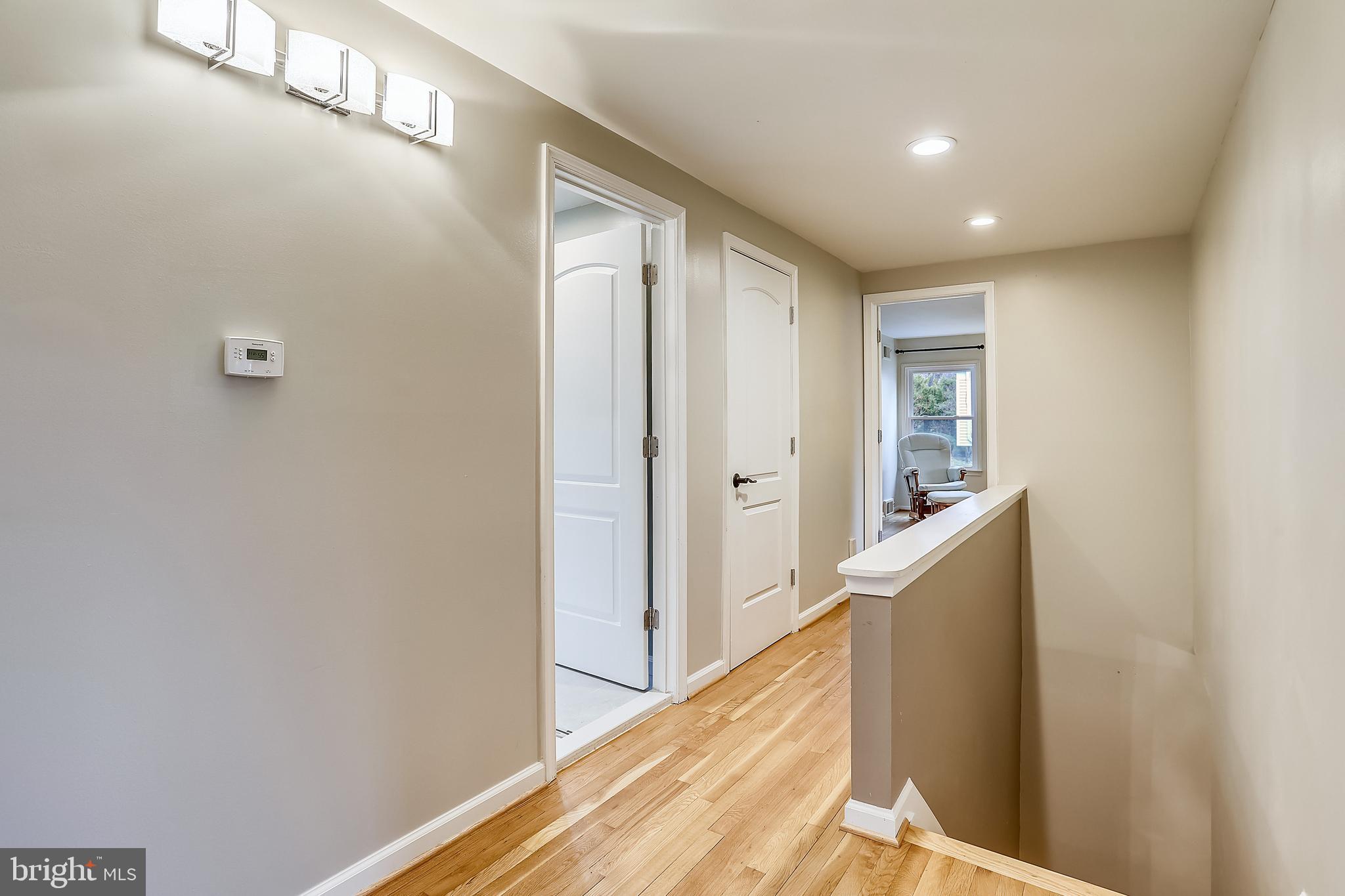 11014 Gainsborough Road Potomac, MD 20854 - Photo 42 of 51 Gallery Image 42