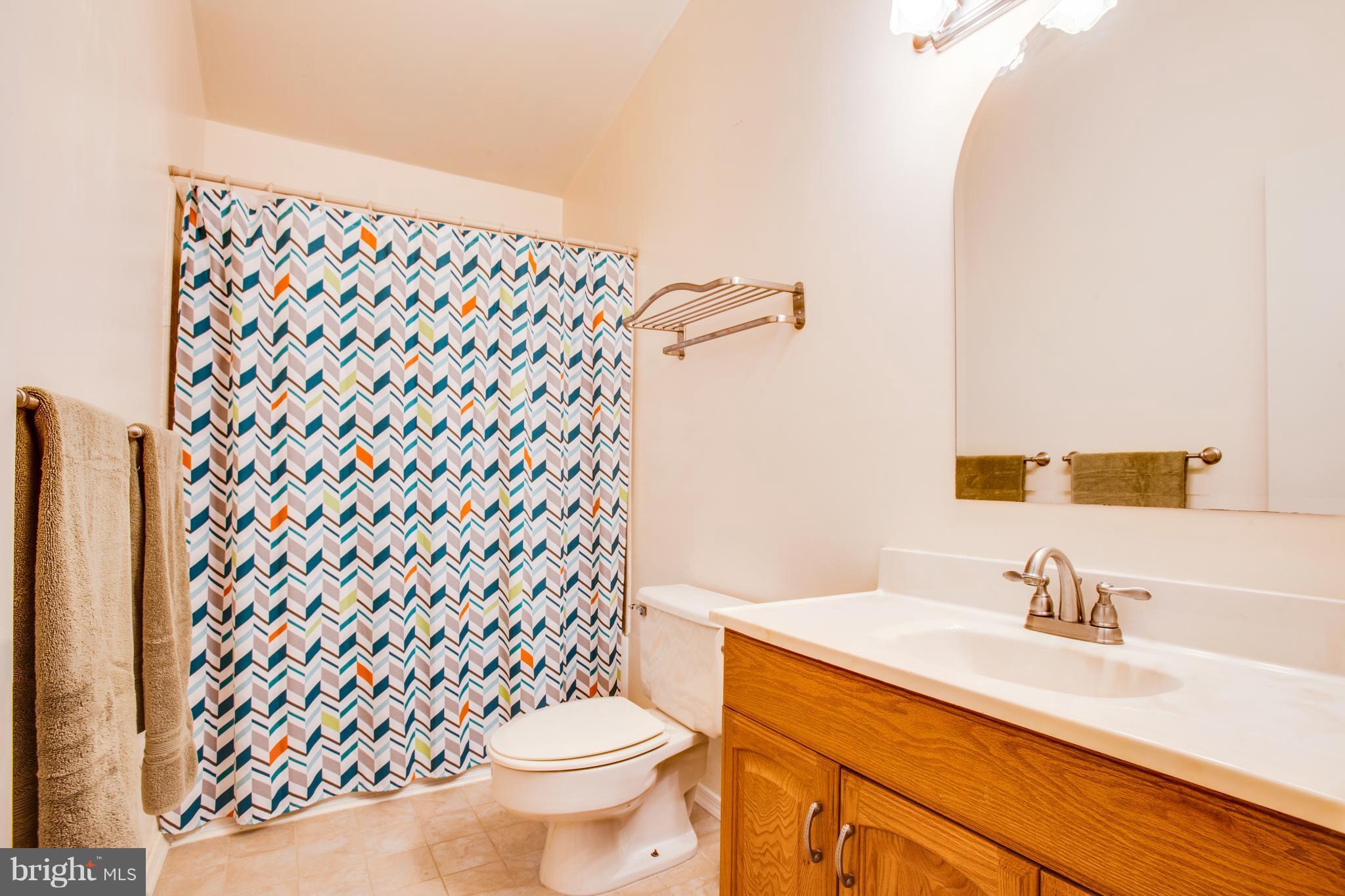 115 Meadows Road Fredericksburg, VA 22406 - Photo 22 of 29 Bath