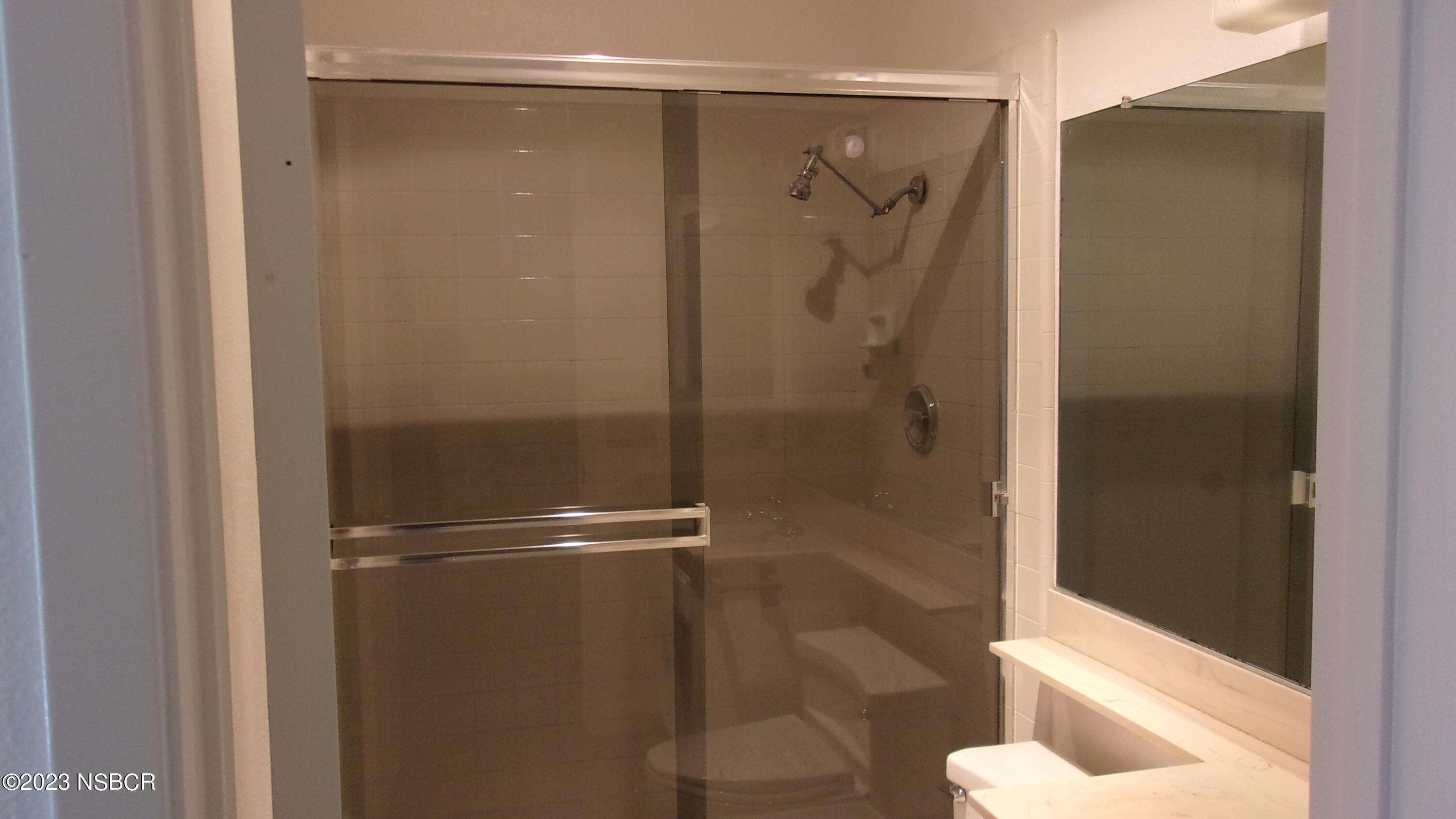 46 Stanford Circle Lompoc, CA 93436 - Photo 22 of 24 a bathroom with a shower
