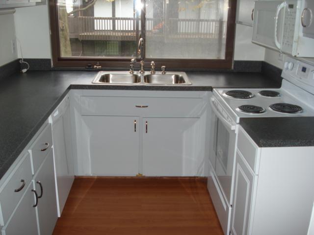 29188 Evergreen Road Southfield, MI 48076 - Photo 5 of 7 31078444-4.JPG