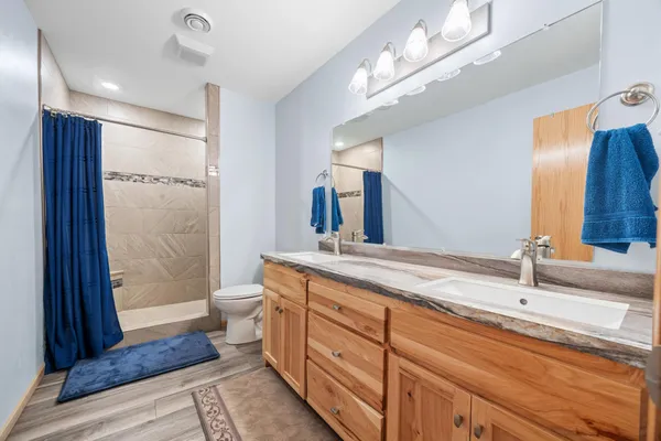 $760,000 | 43951 Percheron Loop, Pelican Rapids, MN 56572