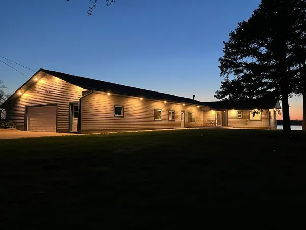 $760,000 | 43951 Percheron Loop, Pelican Rapids, MN 56572