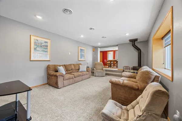 $760,000 | 43951 Percheron Loop, Pelican Rapids, MN 56572