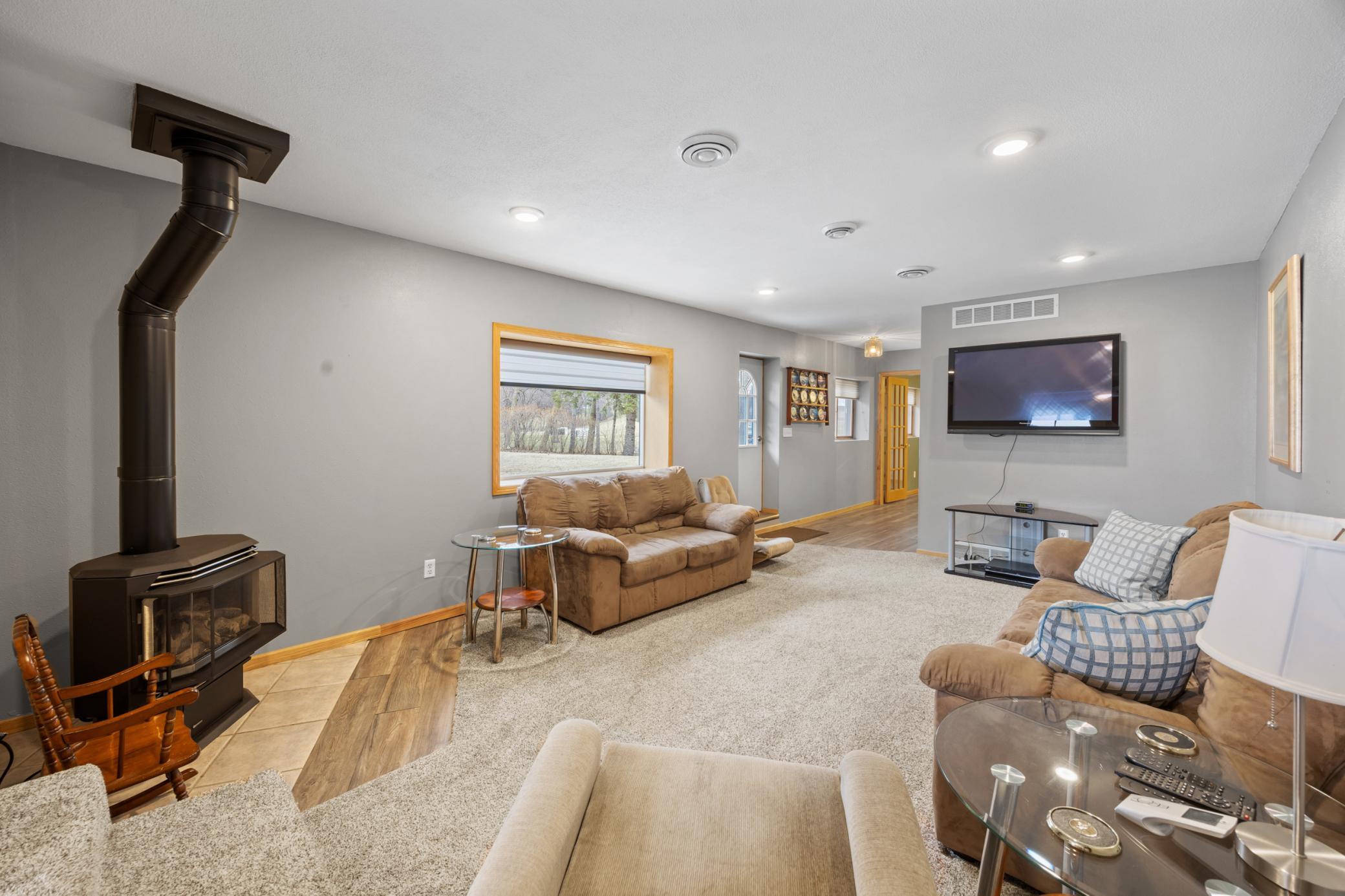 43951 Percheron Loop Pelican Rapids, MN 56572 - Photo 10 of 54