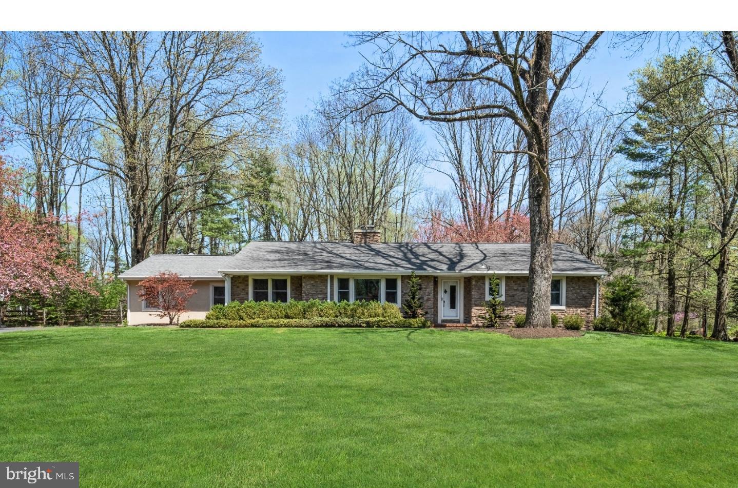 171 Ridgeview Circle Princeton, NJ 08540 - Photo 1 of 25 Exterior Front