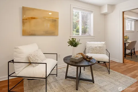 $1,299,999 | 5701 30th Avenue Northeast, Seattle, WA 98105