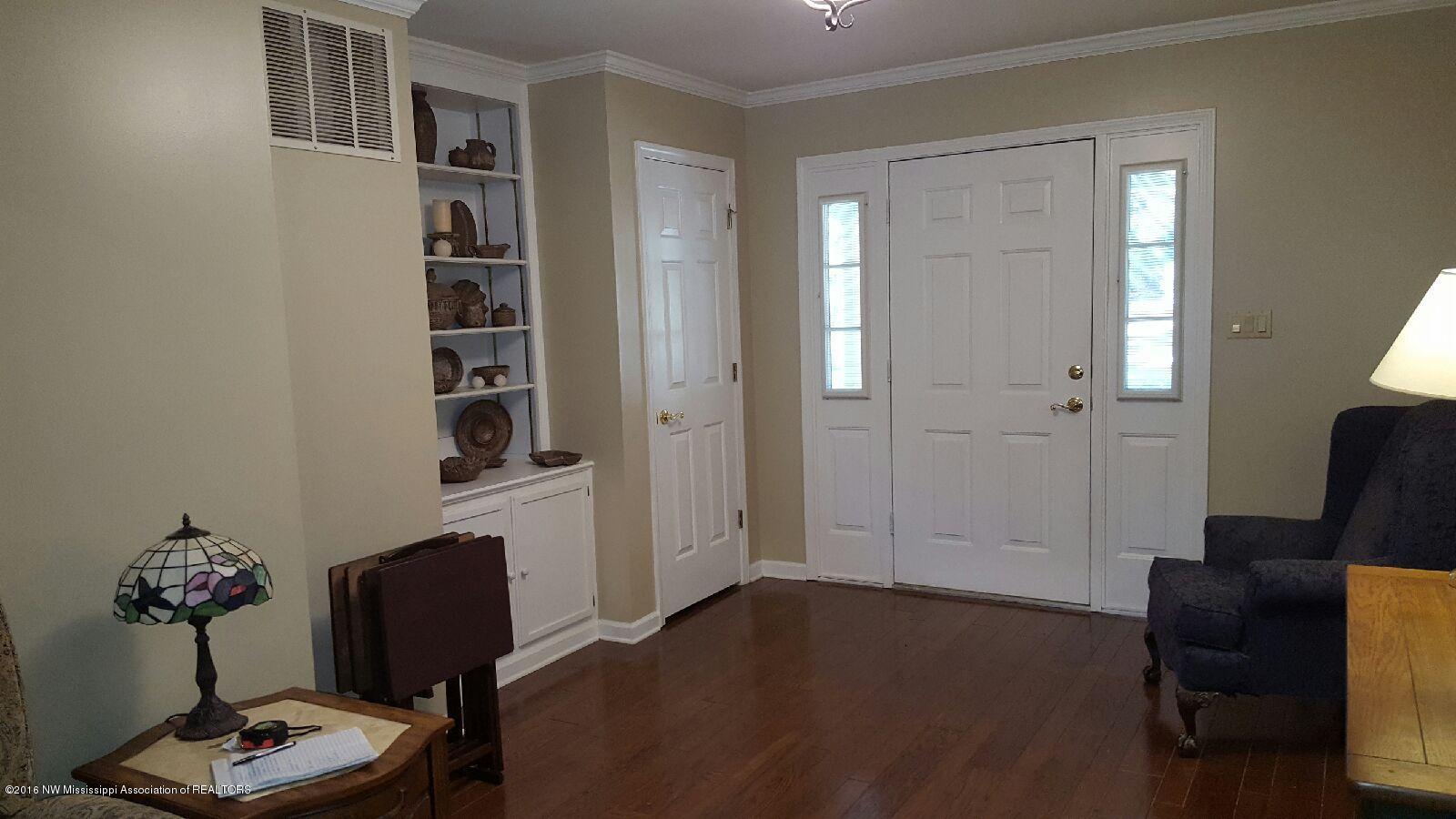 339 Ruffin Drive Sardis, MS 38666 - Photo 5 of 20 IMG_5858