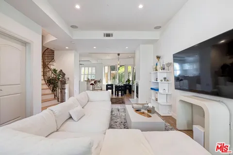 $1,575,000 | 841 Westmount Drive, Unit 116, West Hollywood, CA 90069