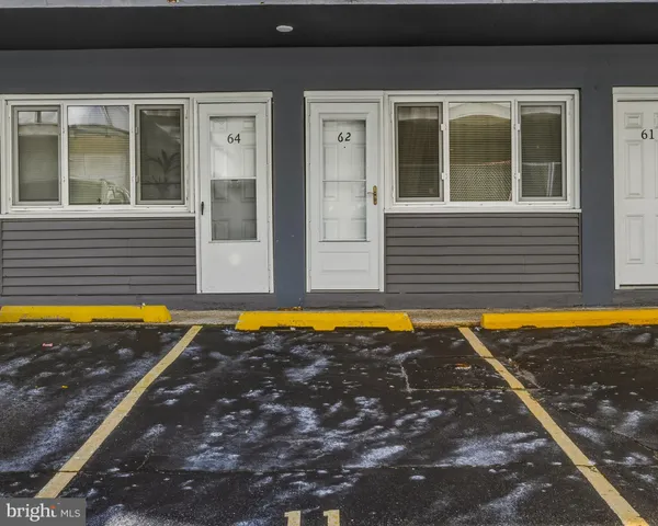 a view of a swimming pool with an empty space