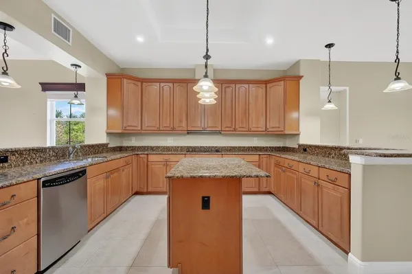 $599,500 | 40 Casa Bella Circle, Unit 1102, Palm Coast, FL 32137