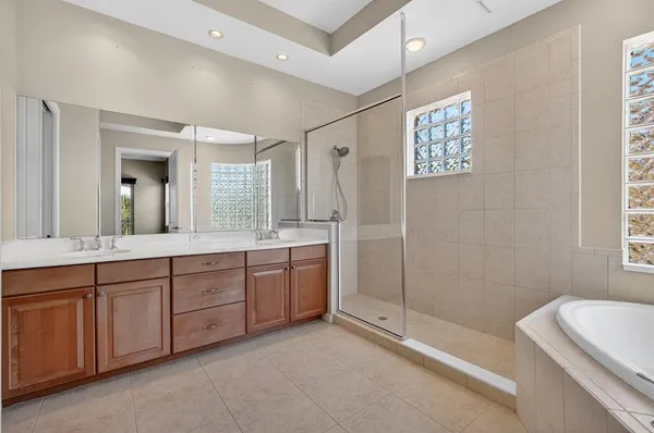 $599,500 | 40 Casa Bella Circle, Unit 1102, Palm Coast, FL 32137