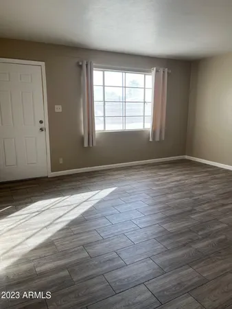 $2,000 | 8638 North 8th Street, Phoenix, AZ 85020