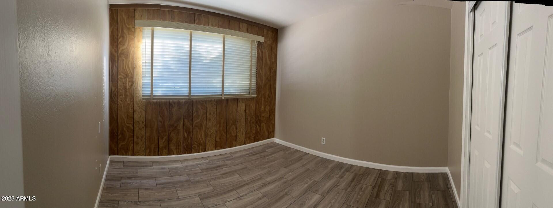 8638 North 8th Street Phoenix, AZ 85020 - Photo 7 of 12 a view of wooden floor