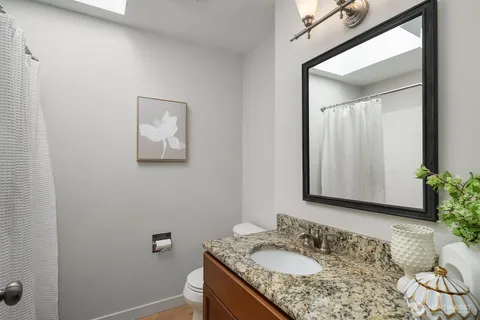 $1,698,000 | 2836 241st Avenue Southeast, Sammamish, WA 98075