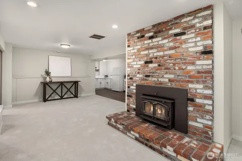 $1,698,000 | 2836 241st Avenue Southeast, Sammamish, WA 98075