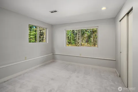 $1,698,000 | 2836 241st Avenue Southeast, Sammamish, WA 98075