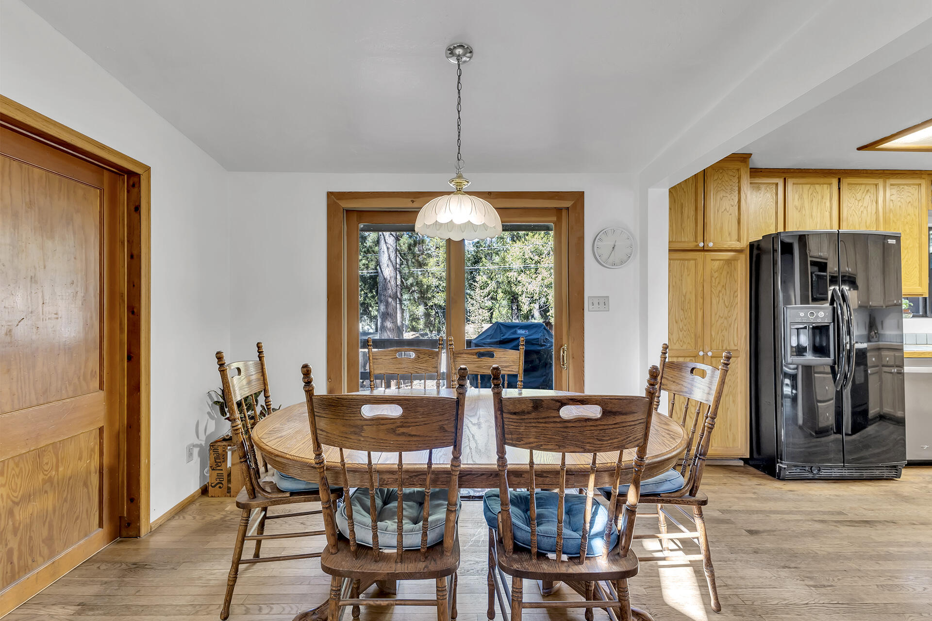 53340 Idyllbrook Drive Idyllwild, CA 92549 - Photo 26 of 68 a dining room with furniture window and outside view