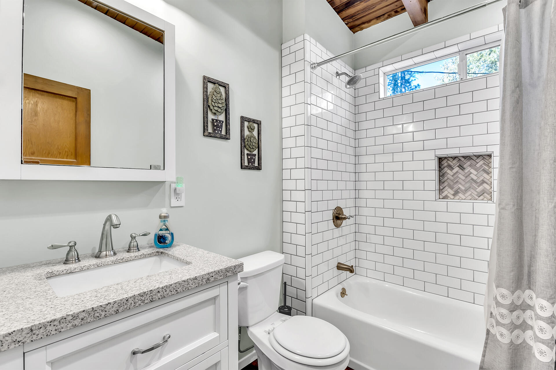 53340 Idyllbrook Drive Idyllwild, CA 92549 - Photo 35 of 68 IMG_2151