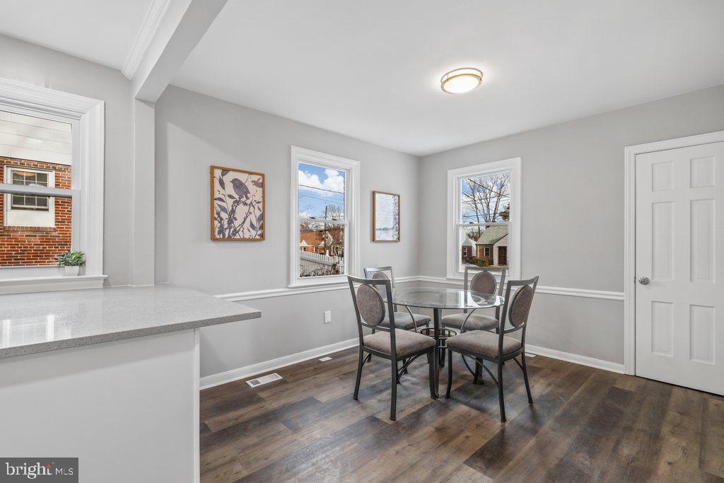 10146 Sutherland Road Silver Spring, MD 20901 - Photo 13 of 39