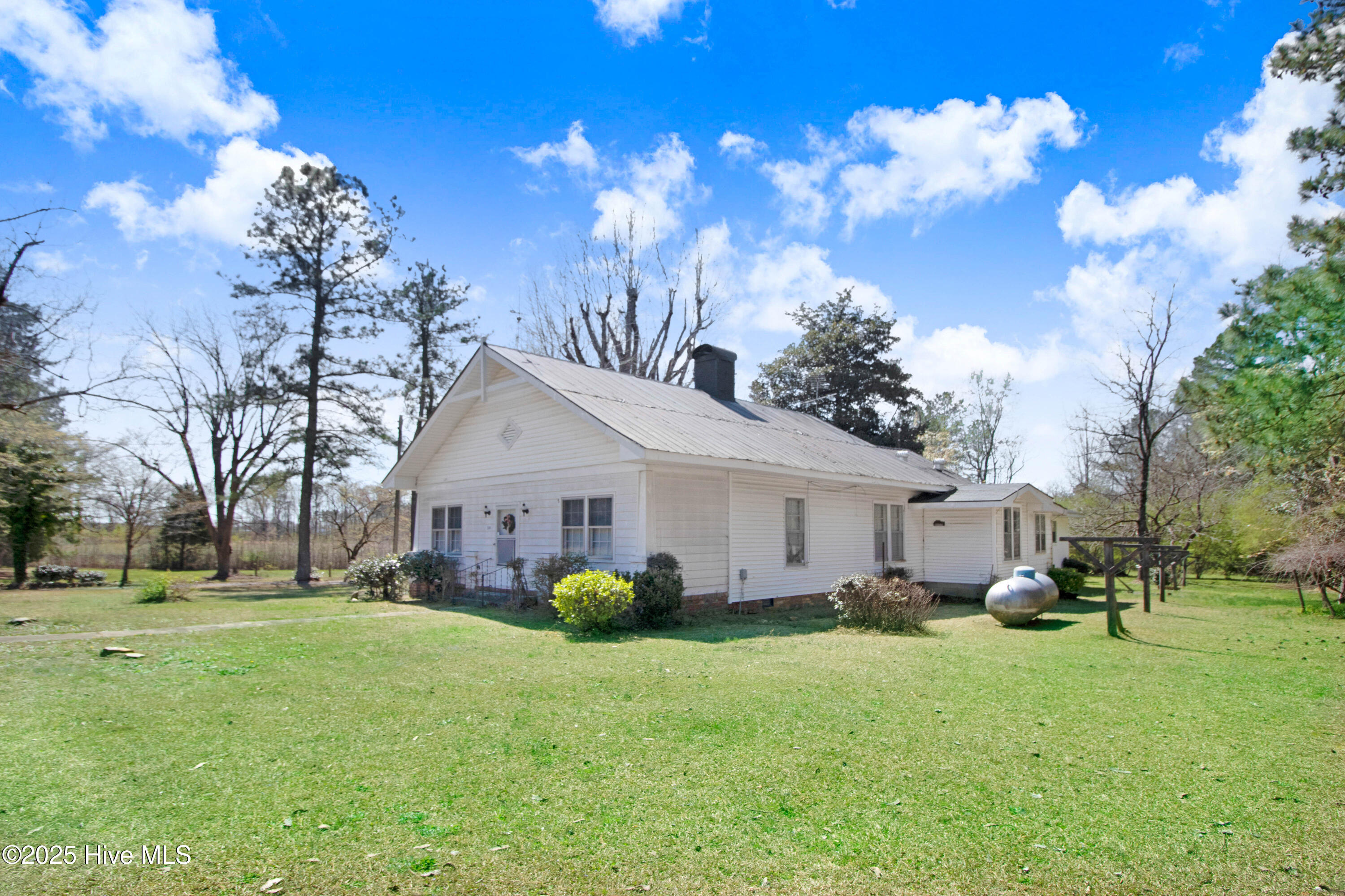 3354 Frazier Road Middlesex, NC 27557 - Photo 2 of 18 1000000232
