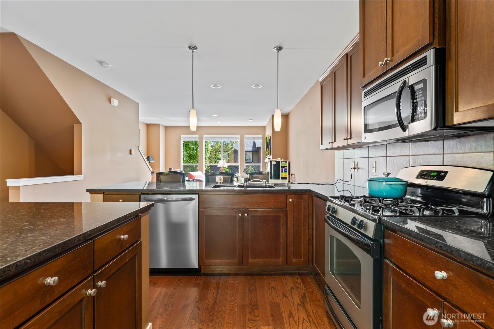 16404 1st Drive Southeast Bothell, WA 98012 - Photo 4 of 39