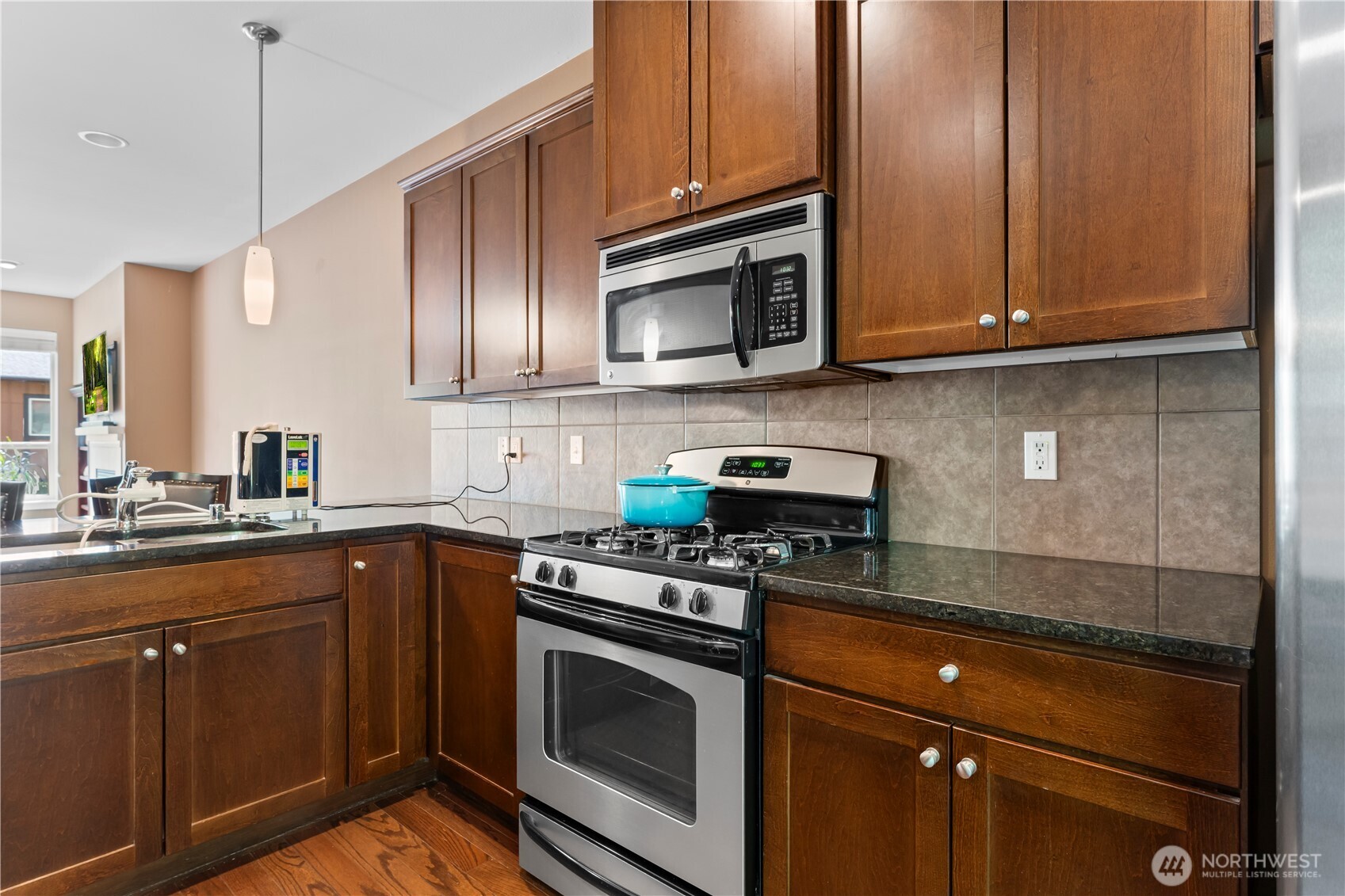 16404 1st Drive Southeast Bothell, WA 98012 - Photo 6 of 39