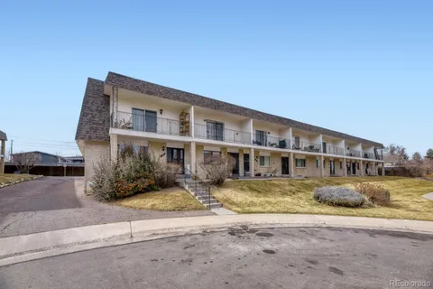 $384,900 | 11449 West 17th Place, Lakewood, CO 80215