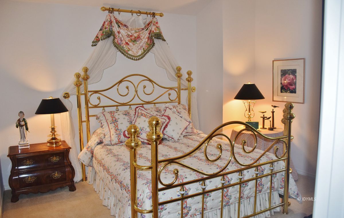 25470 Rimrock Road Idyllwild, CA 92549 - Photo 27 of 37 GUEST BEDROOM # 1