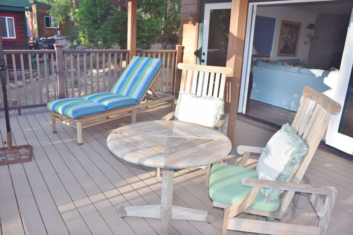 25470 Rimrock Road Idyllwild, CA 92549 - Photo 6 of 37 FRONT DECK